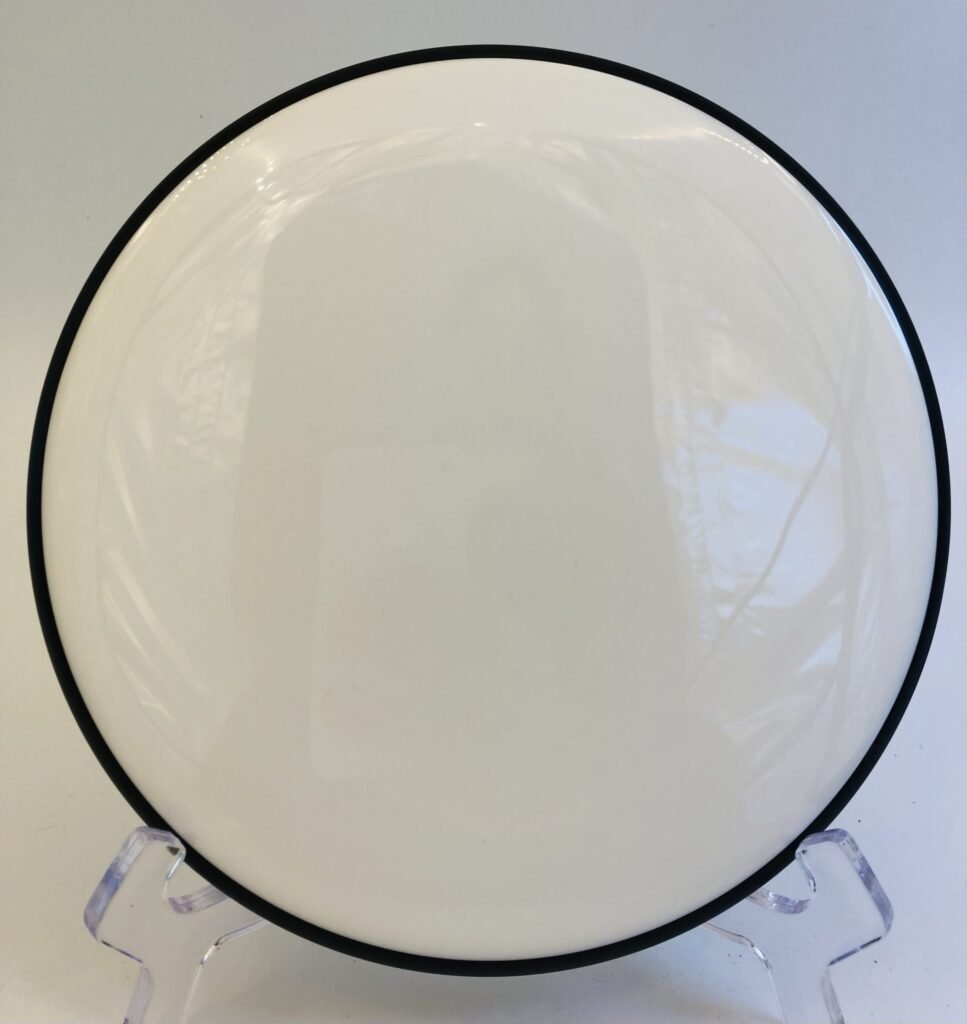 MVP Watt in Neutron plastic - a solid performer with versatile stability for various throws.