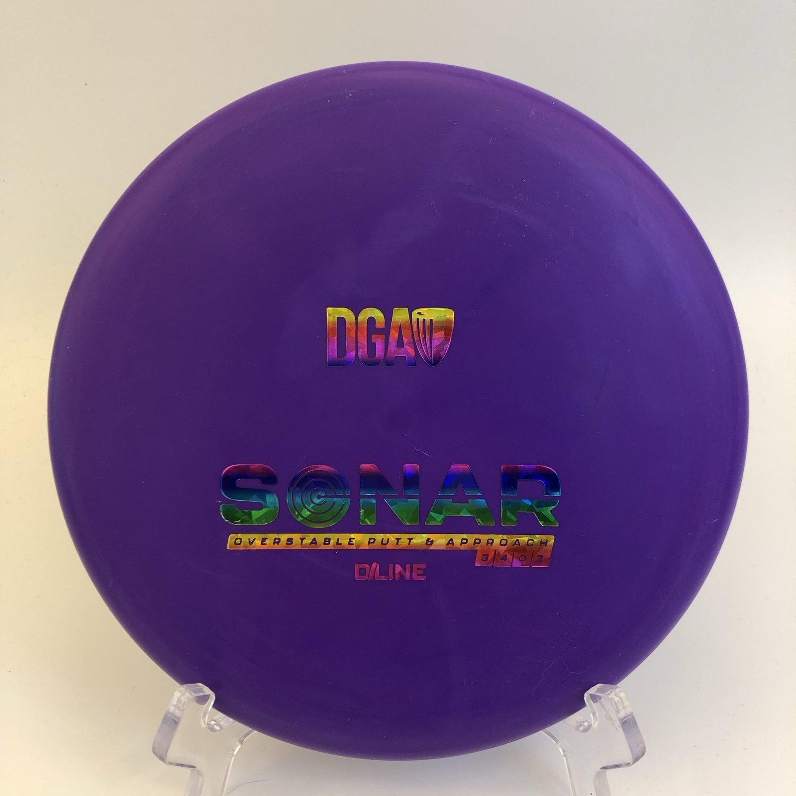 DGA Sonar in D-Line plastic offering an excellent glide for versatile shots.