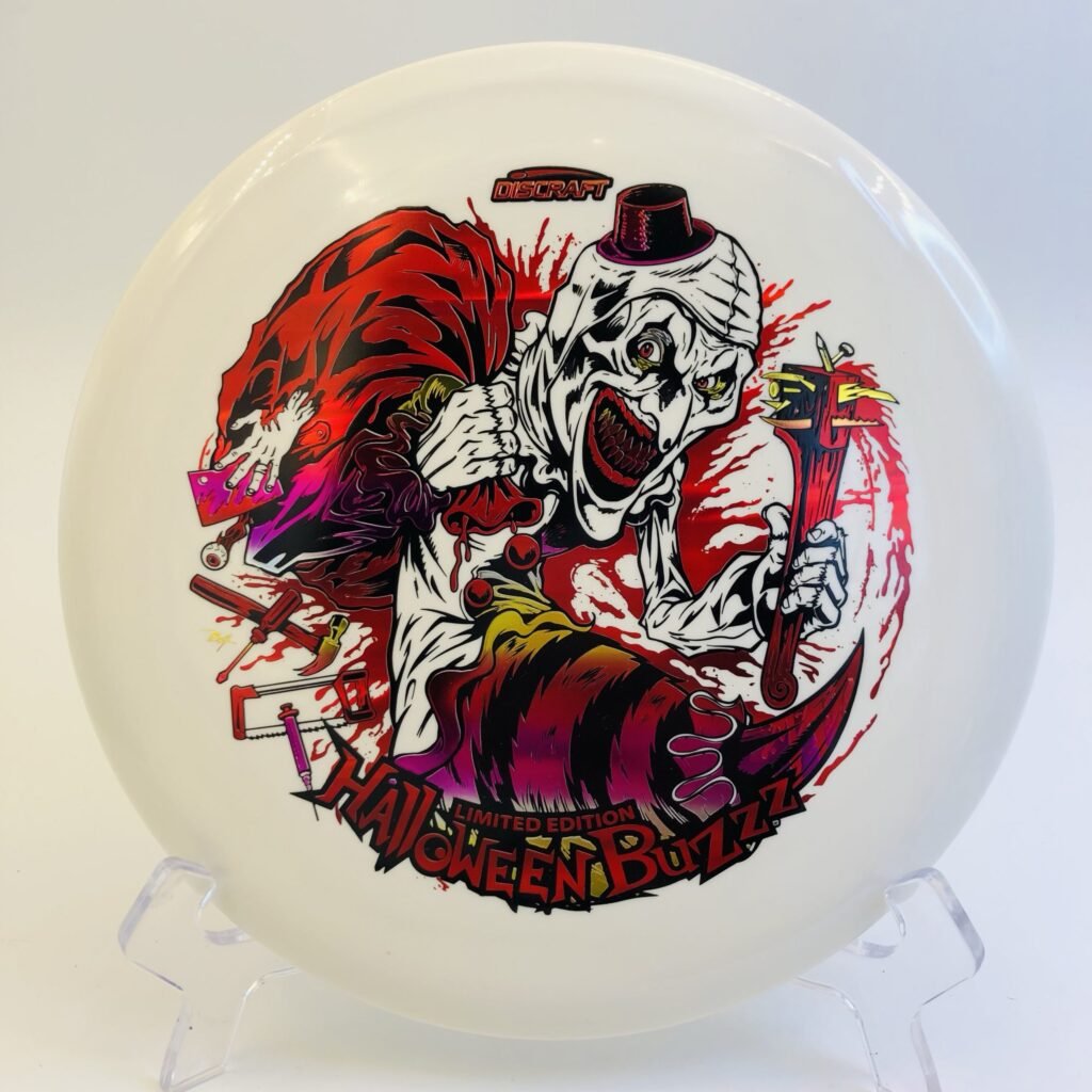 Discraft Buzzz in Glo Tri-Foil plastic 2025 Halloween edition.