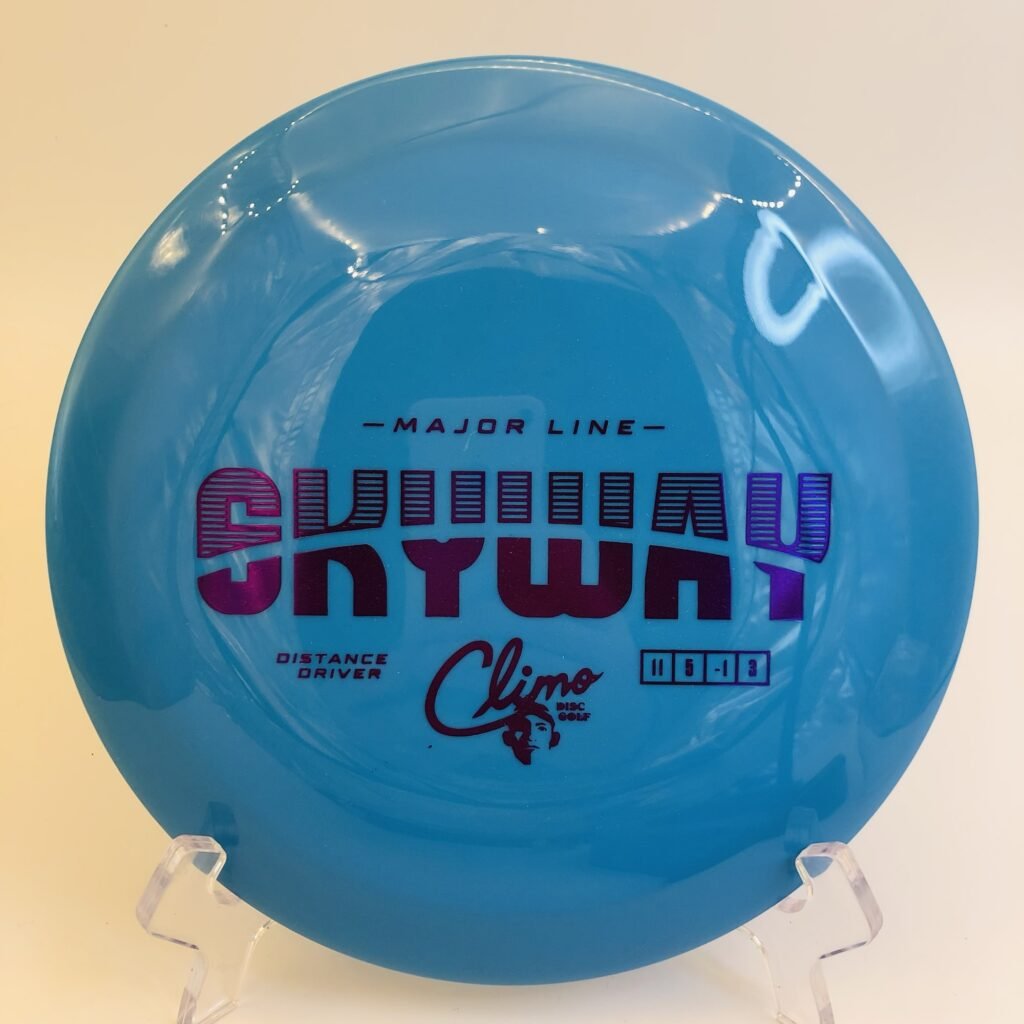 Climo Skyway in premium plastic for consistent flight stability.