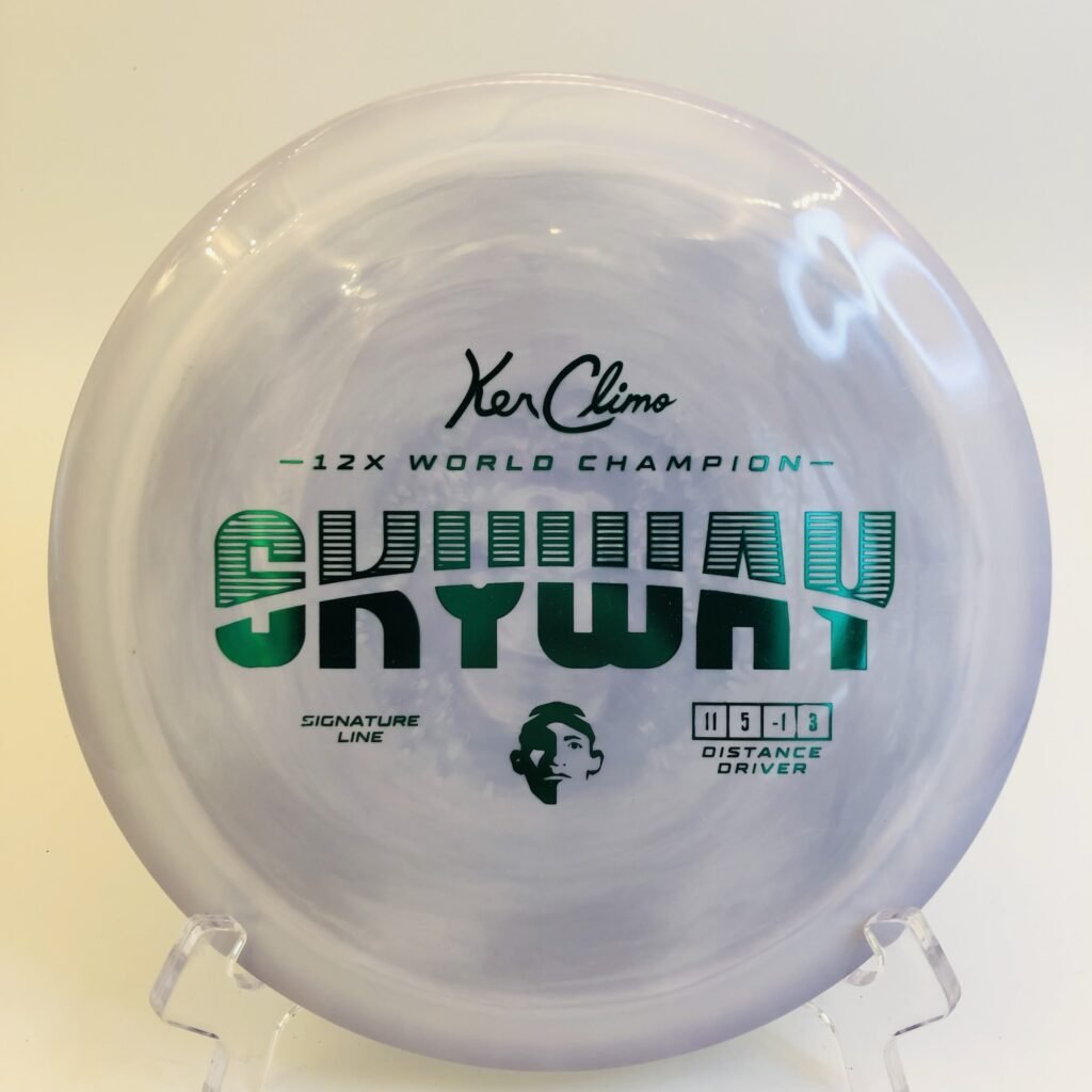 Climo Skyway in Signature Line plastic for enhanced grip and controllable flight.