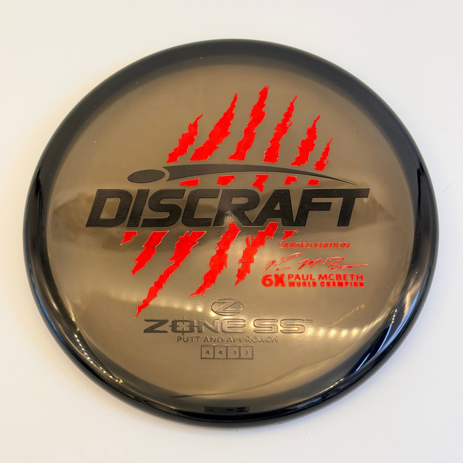 Discraft Z Zone SS – Paul McBeth 6x Limited Edition (173-174 g) , disc golf, putt and approach, Paul McBeth